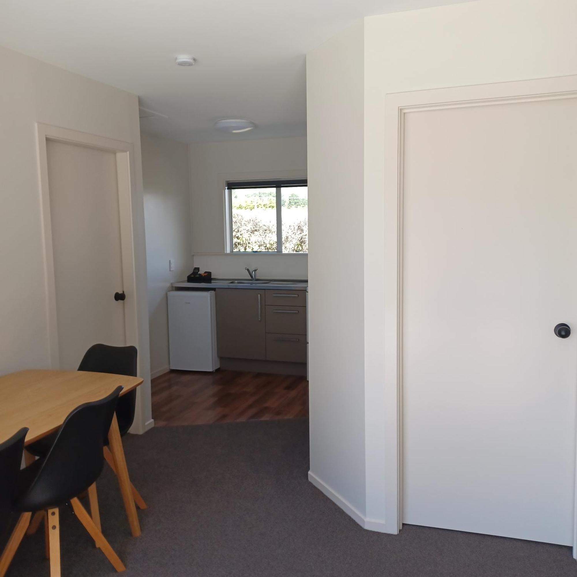 Flaxbourne Motels Ward Экстерьер фото